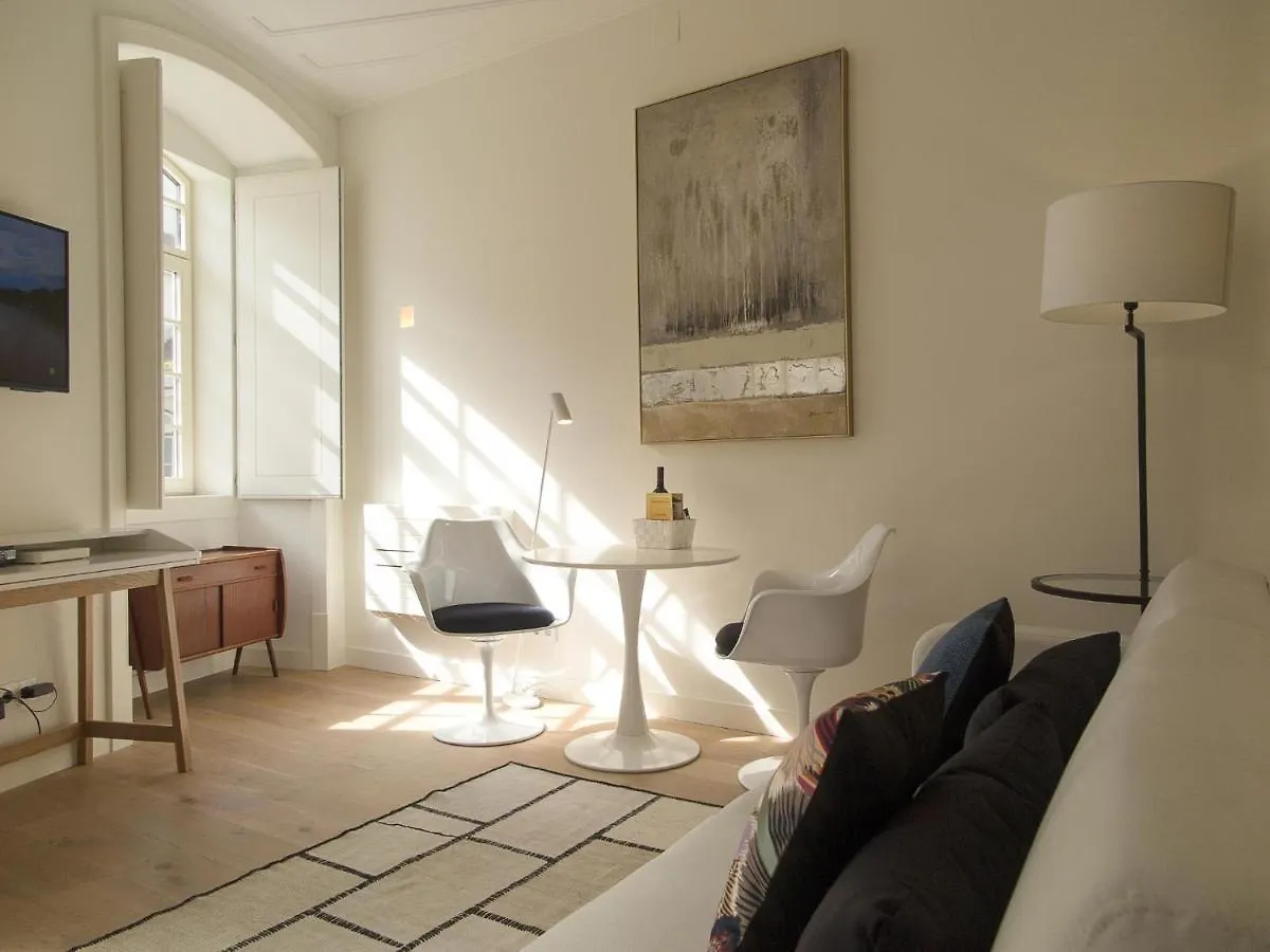Appartamento Chiado Bright Modern Apt With Ac Elevator Lisbona